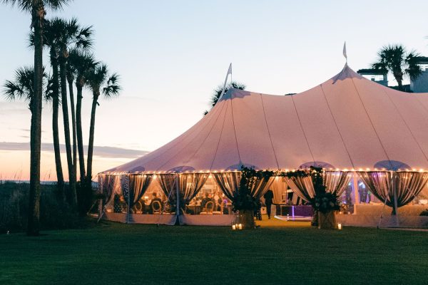 Why Party Tent Hire Kent Is Ideal for Cool Business Meetups