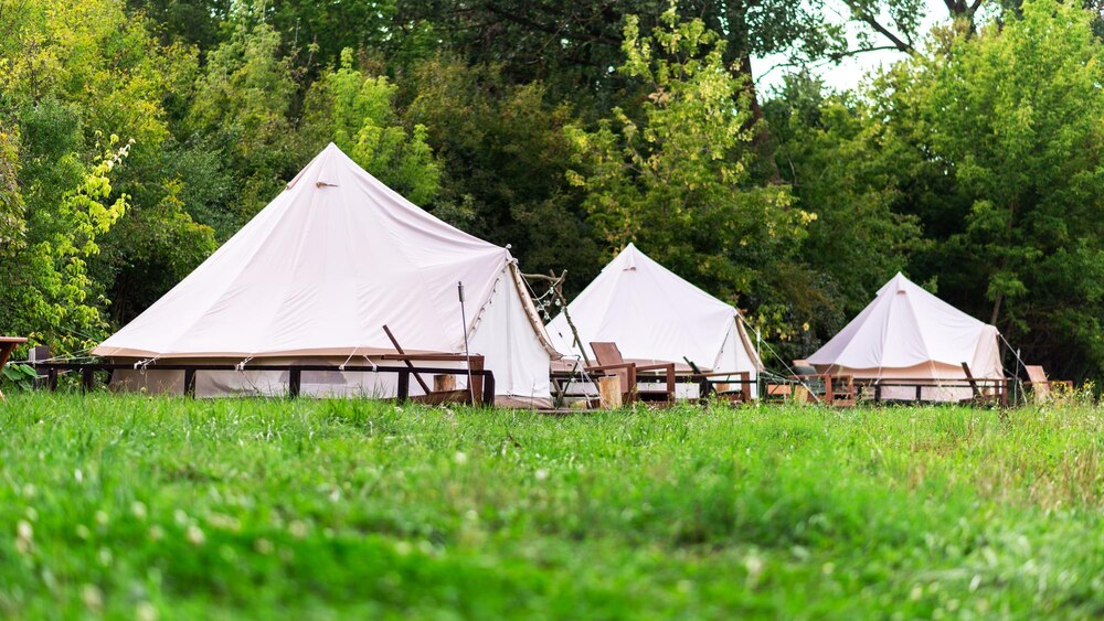 Buying a Bell Tent for Corporate Meetups: A Unique Event Space