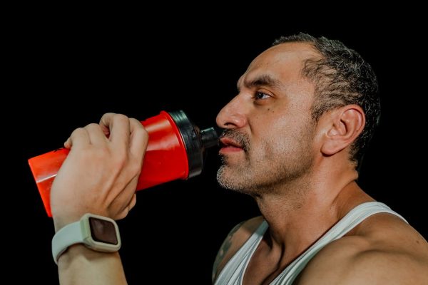 Enhancing Health and Fitness Routines with Shaker Bottles Enhancing Health and Fitness Routines with Shaker Bottles